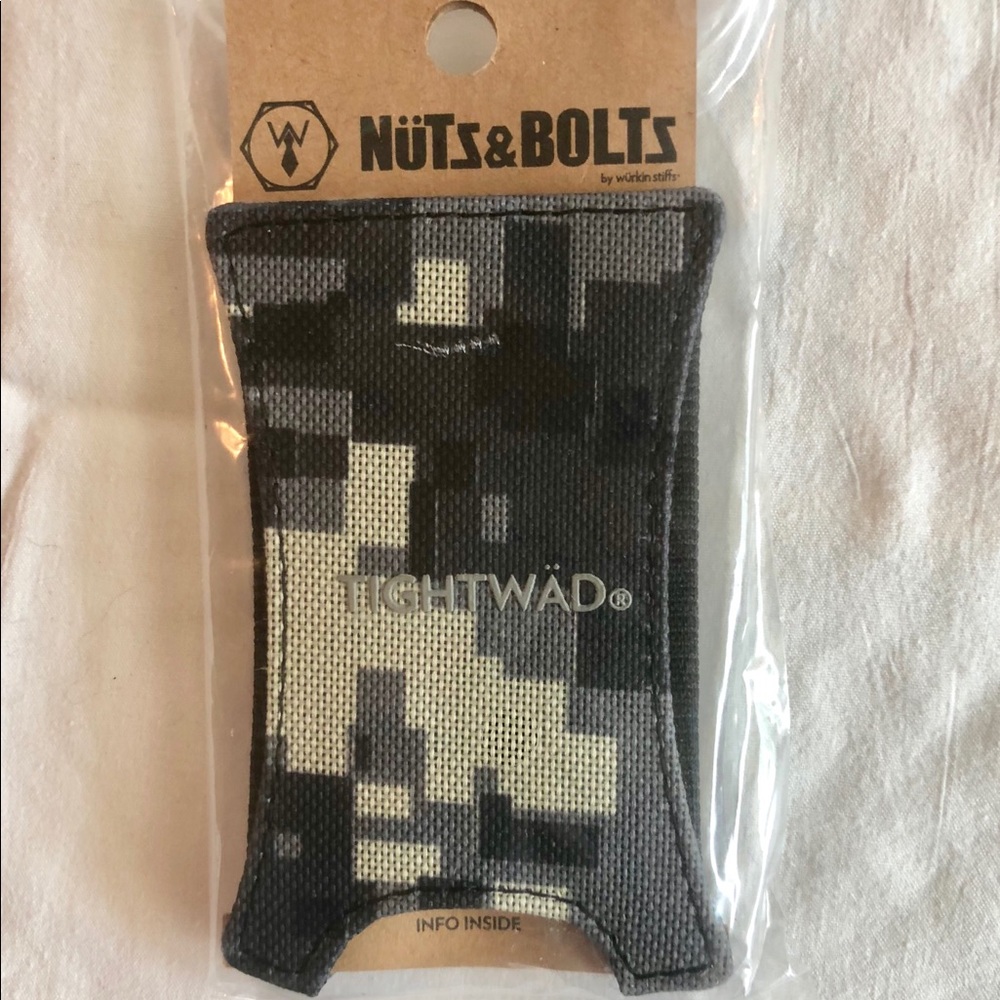 NUTZ & BOLTZ Tight Wad Men’s RFID Credit Card Wallet - Picture 2 of 6